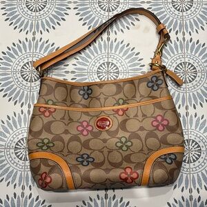 Authentic Vintage Peyton Signature Clover 
Coach Bag